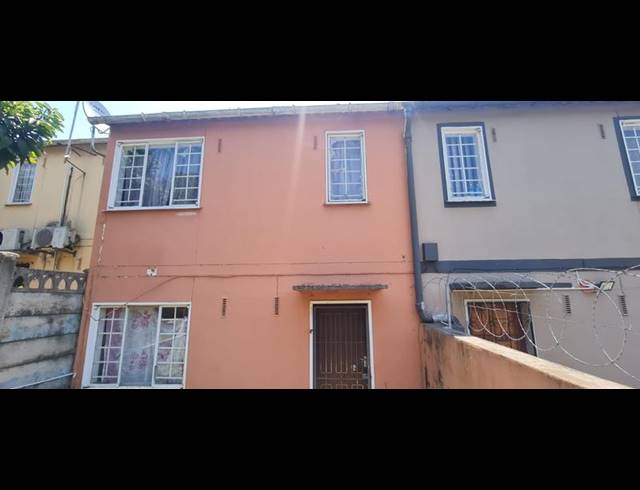 2 BEDROOM HOUSE FOR SALE IN STANMORE